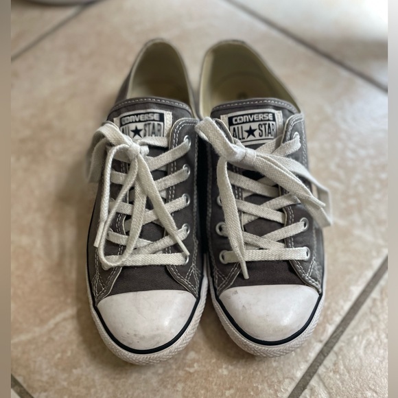 Gray Converse Sneakers Women’s Size 8 - Picture 9 of 10